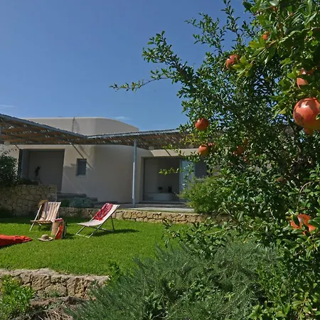 Vendicari In Holiday home Calabernardo